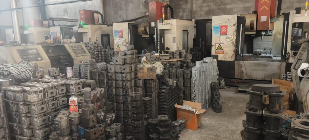 Hydraulic parts factory at the beginning of the company's establishment